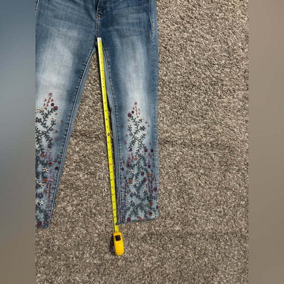 DRIFTWOOD Light Blue Embroidered Jeans - Picture 8 of 11